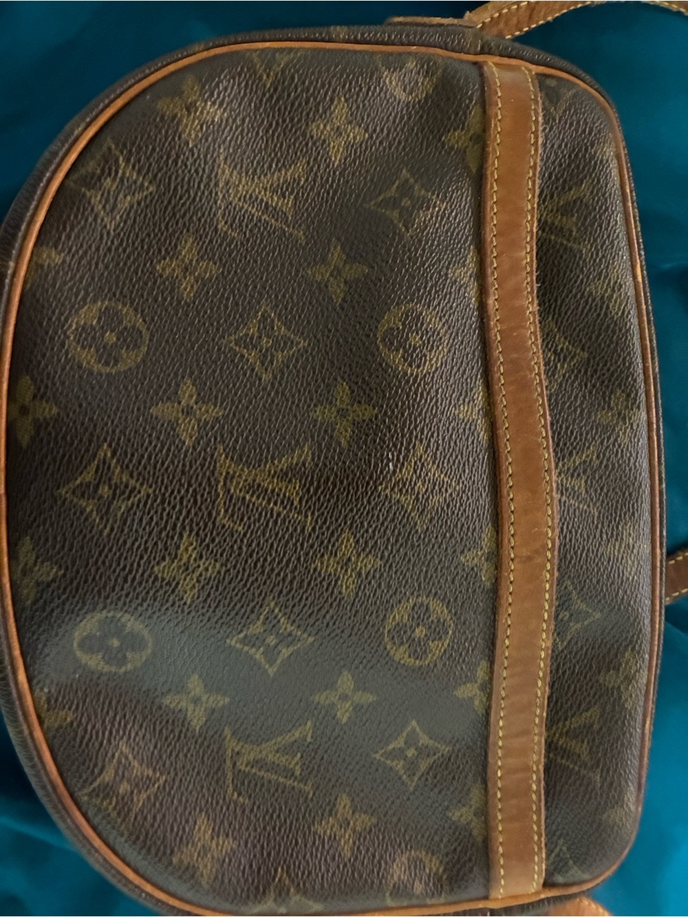 Authentic Louis Vuitton Brown Monogram Crossbody Bag - Picture 3 of 5